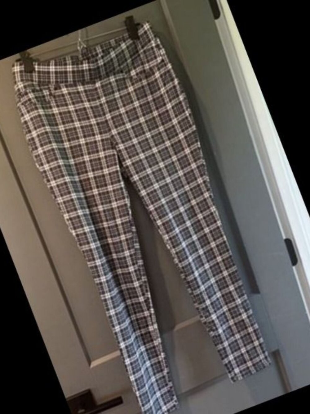 Seven7 Women’s Size Medium Pull On Ponte Pants Grey White Glen Plaid